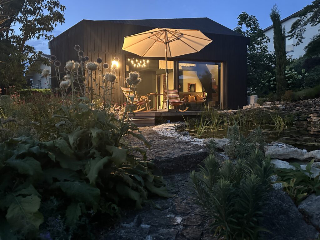 lichtplanung tinyhouse mb gartenbeleuchtung pollerleuchte atmosphere karman lichtprojekt02
